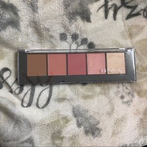 Highlight, blush, and contour on the go pallet